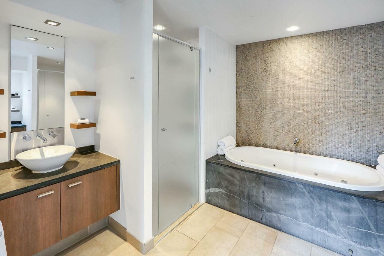 פאלם קוב Elysium Private Apartments Triton By The Sea מראה חיצוני תמונה